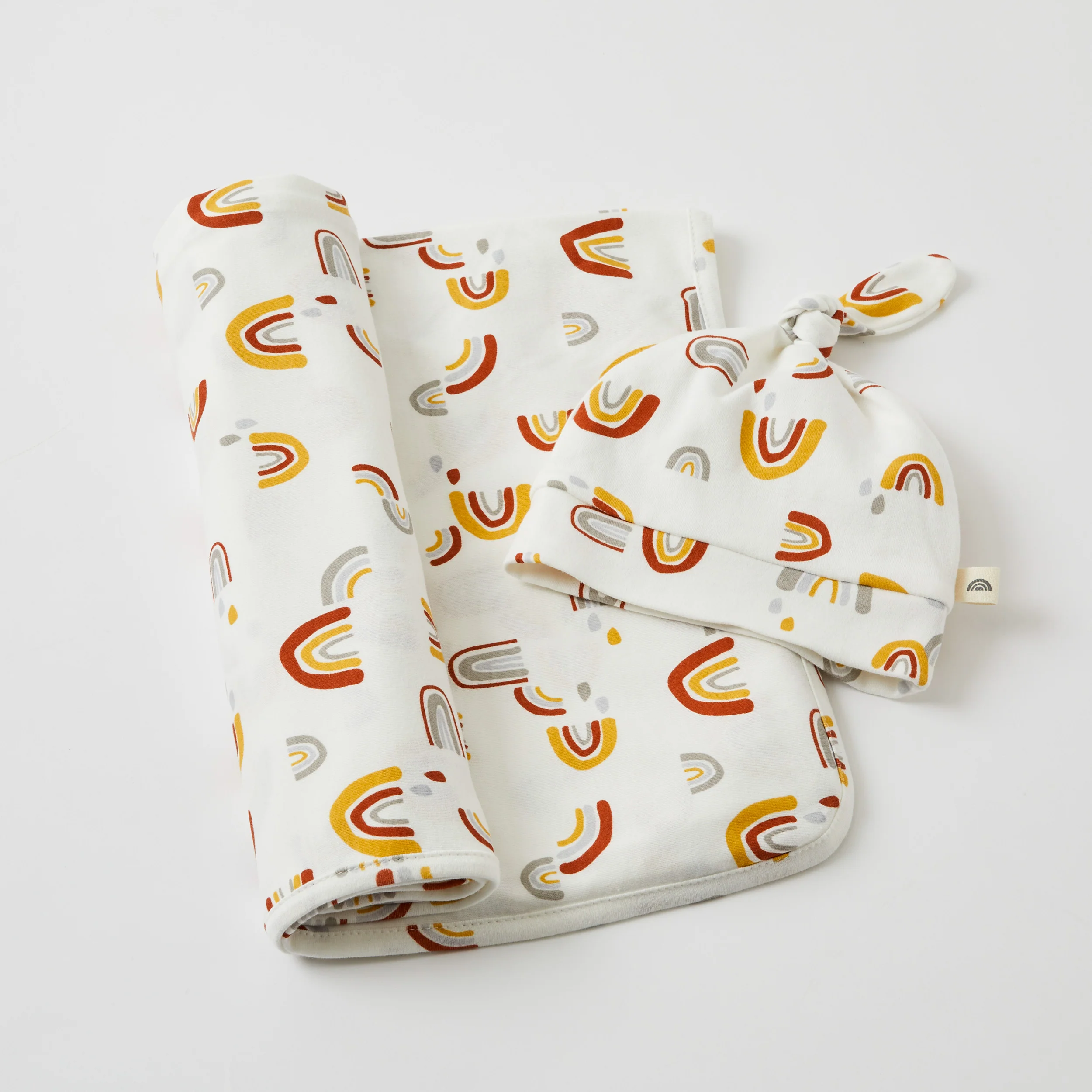 Arches Jersey Baby Wrap & Knotted Beanie Set - Image 3