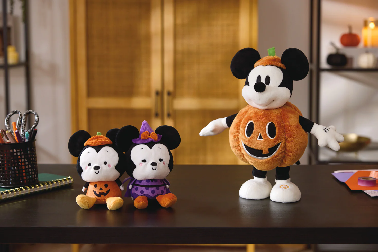 Disney Mickey Mouse & Minnie Mouse Halloween Magnetic Plush – Better Together - Image 6