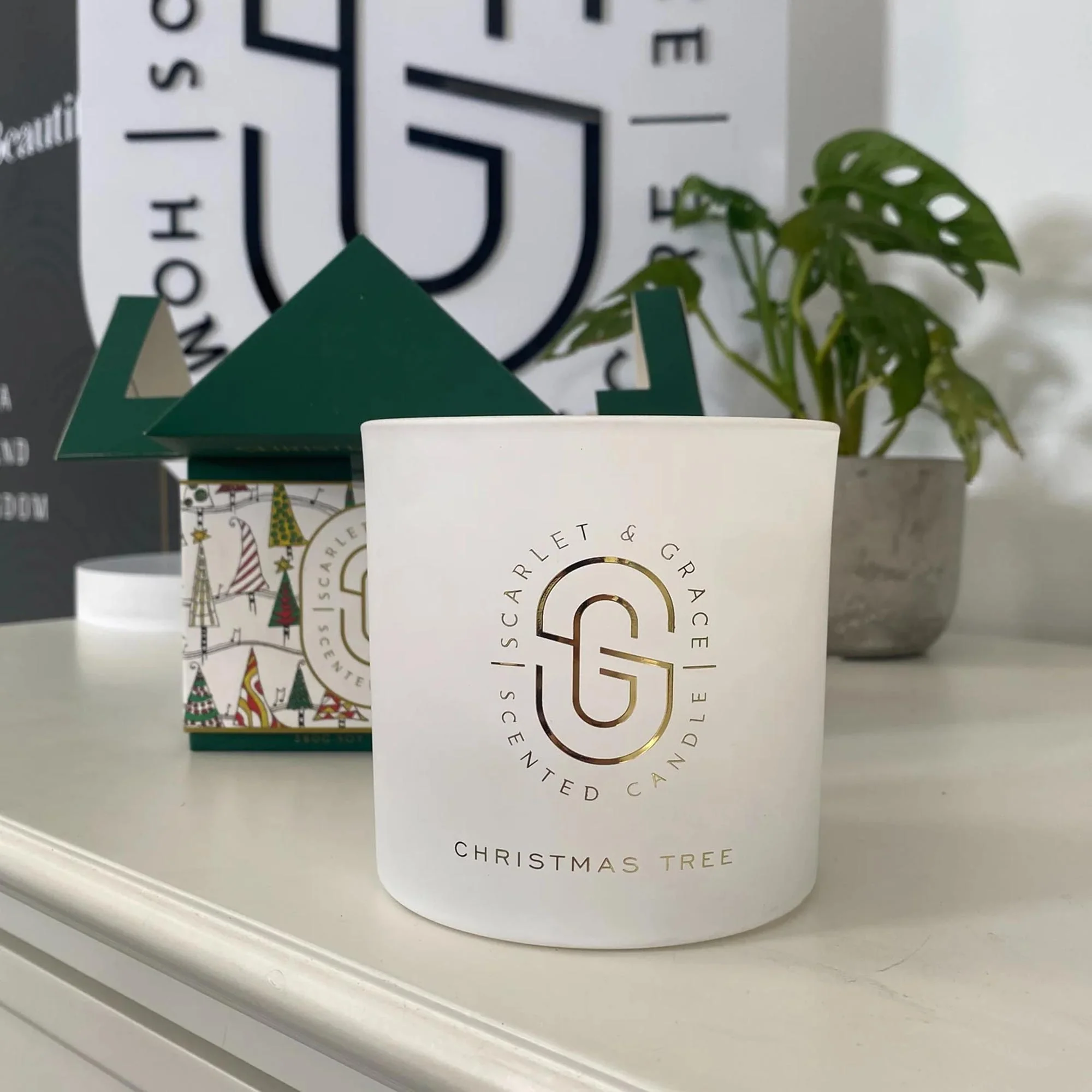 Christmas Tree Candle - Limited Edition (380g) - Image 7