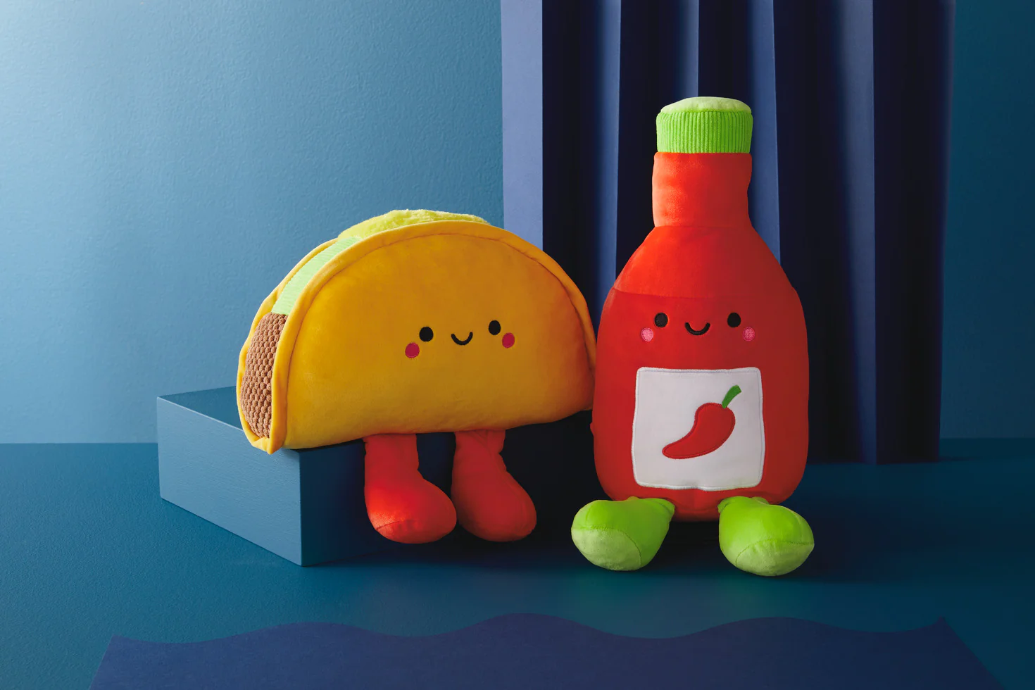 Taco and Hot Sauce Magnetic Plush (Extra Large) – Better Together - Image 3